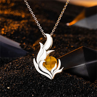 Naruto Kyuubi Yellow Crystal Silver Necklace